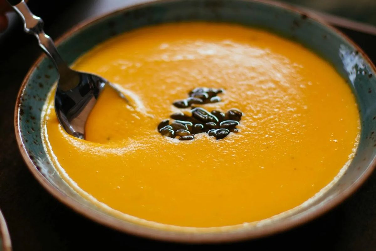 Velouté de potimarron au lait de coco léger et gingembre frais